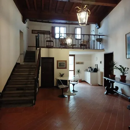 Lo Studio Nel Borgo La Centro Storico Rum i privatbostad *